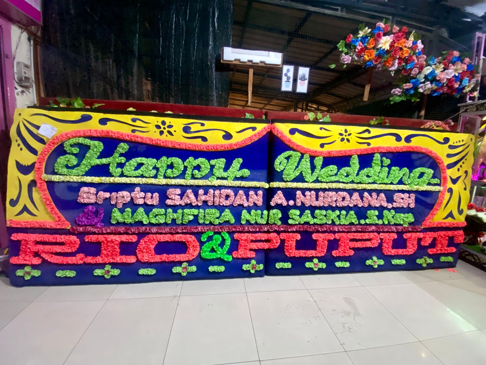 Papan Bunga Happy Wedding - Papan Bunga Khanaya Florist Medan